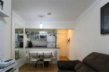 Apartamento à venda com 2 quartos, sendo 1 suíte, em Vila Suzana, São Paulo, SP