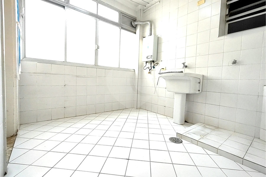 Apartamento à venda com 3 quartos, sendo 1 suíte, em Santana, São Paulo, SP