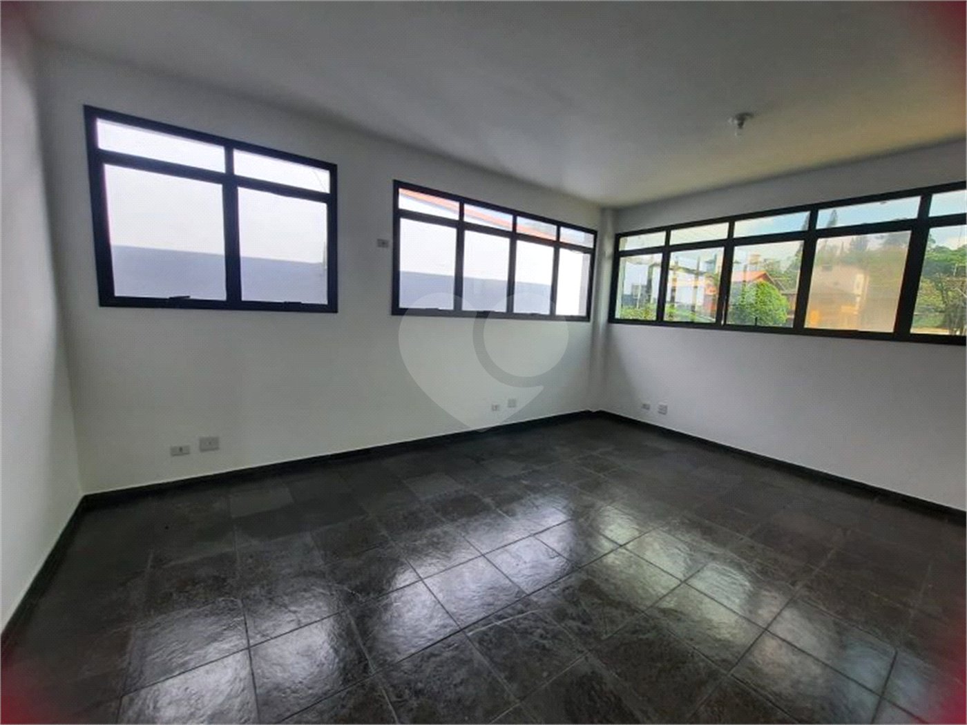 Sala para alugar em Jardim da Glória, Cotia, SP