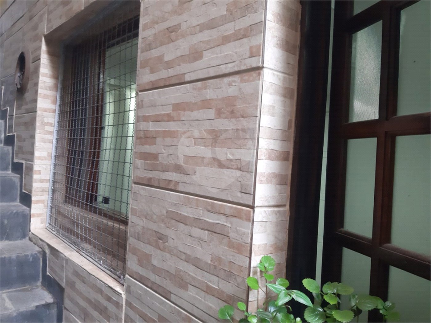 Sobrado à venda com 3 quartos, sendo 1 suíte, em Tremembé, São Paulo, SP