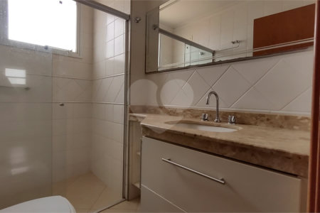 Apartamento à venda com 3 quartos, sendo 1 suíte, no Centro, Araraquara, SP