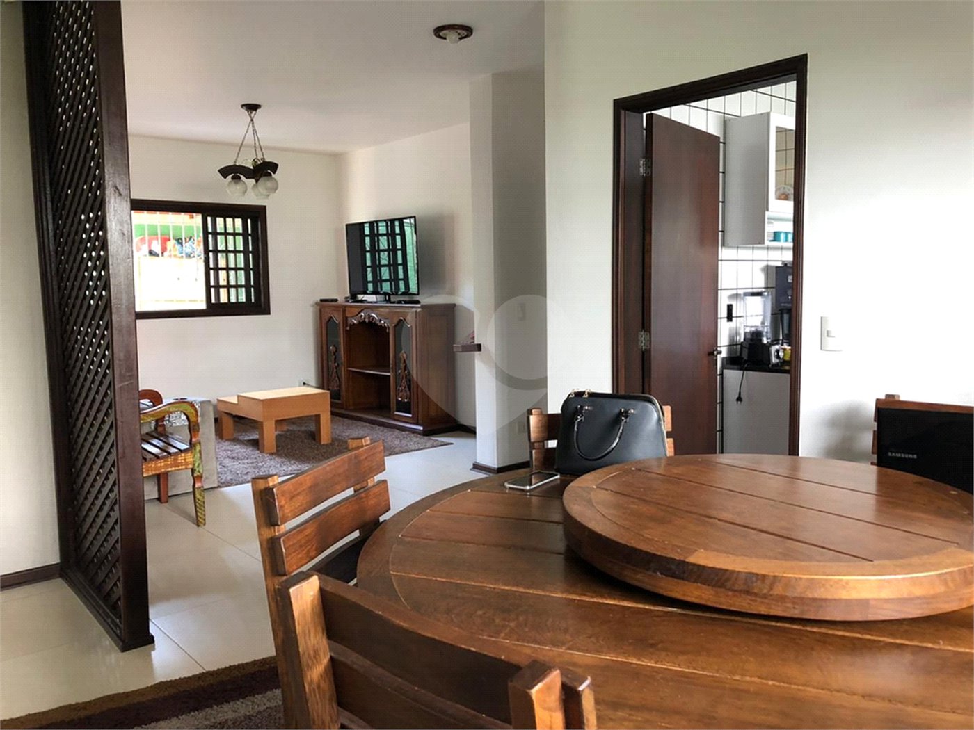Casa à venda com 4 quartos, sendo 2 suítes, em Loteamento Loanda, Atibaia, SP