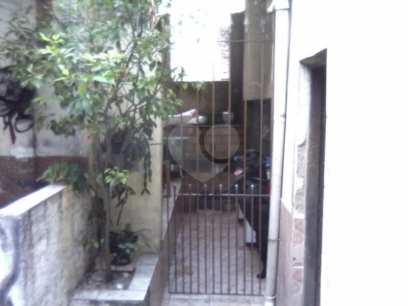 Sobrado à venda com 7 quartos em Vila Mazzei, São Paulo, SP