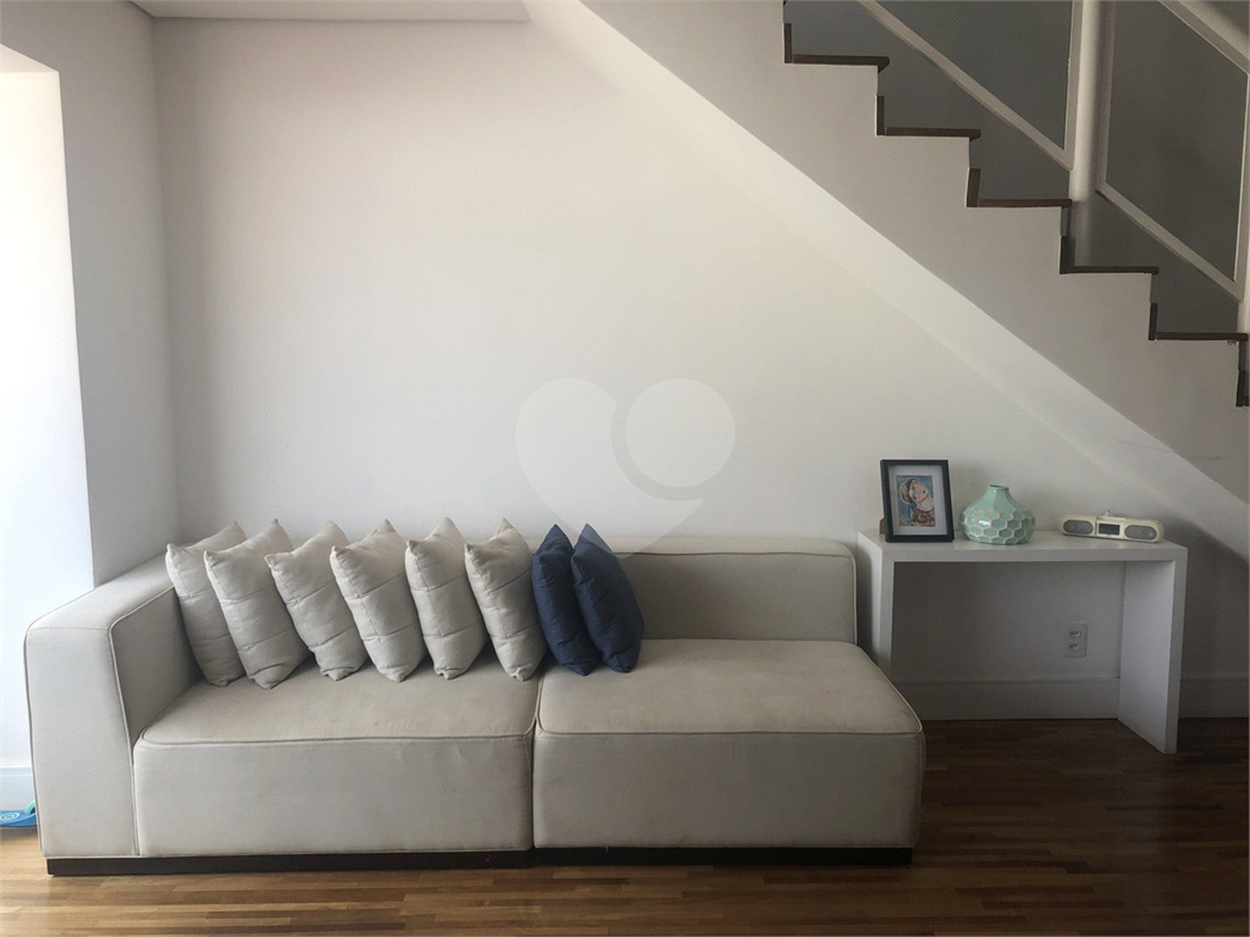 Apartamento à venda com 3 quartos, sendo 2 suítes, em Vila Nova Conceição, São Paulo, SP