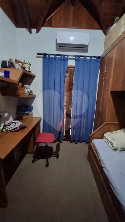 Casa à venda com 4 quartos, sendo 2 suítes, no condomínio Aruã Eco Park, Mogi das Cruzes - SP