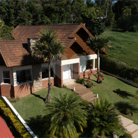 Casa Térrea à venda com 3 quartos, sendo 1 suíte, em Alpes D'ouro, Bom Jesus dos Perdões, SP