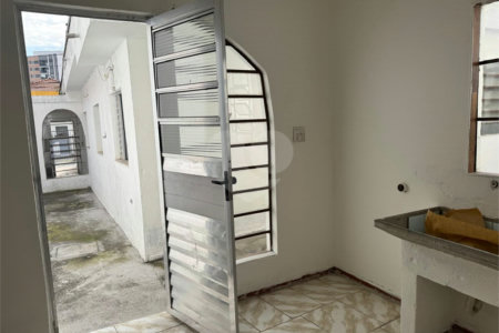Casa Térrea para alugar com 3 quartos em Ferreira, São Paulo, SP