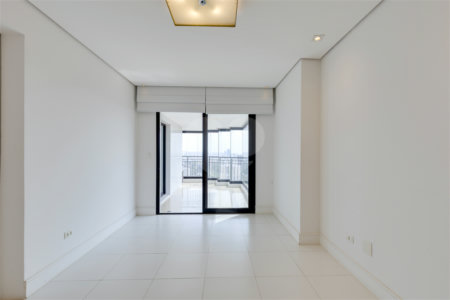 Apartamento à venda ou para alugar com 4 suítes em Jardim Marajoara, São Paulo, SP