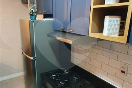 Apartamento à venda com 33m² - Brás.
