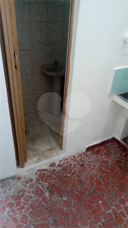 Sobrado a venda