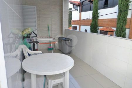 Casa à venda com 6 quartos, sendo 2 suítes,  em Vila Universitária, São Paulo, SP