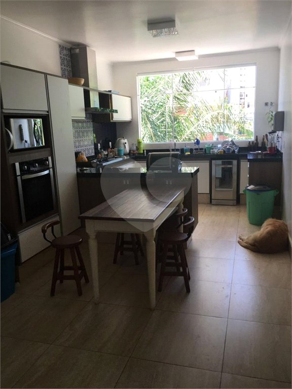 Casa à venda com 3 suítes em Jardim Faculdade, Sorocaba, SP