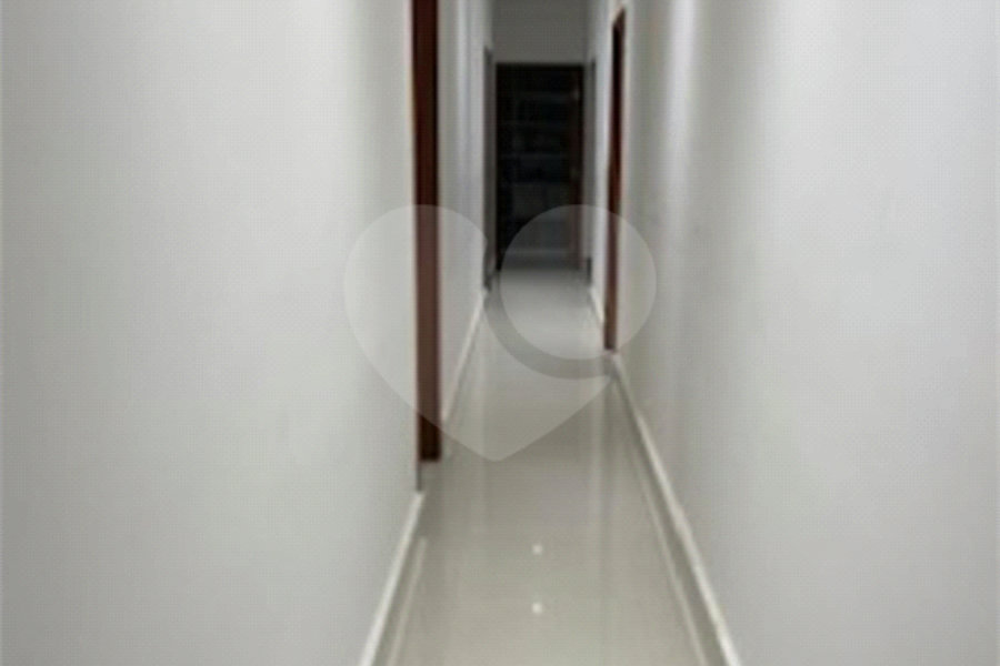 Casa à venda com 4 suítes no condomínio Parque Imperial da Cantareira, Mairiporã - SP
