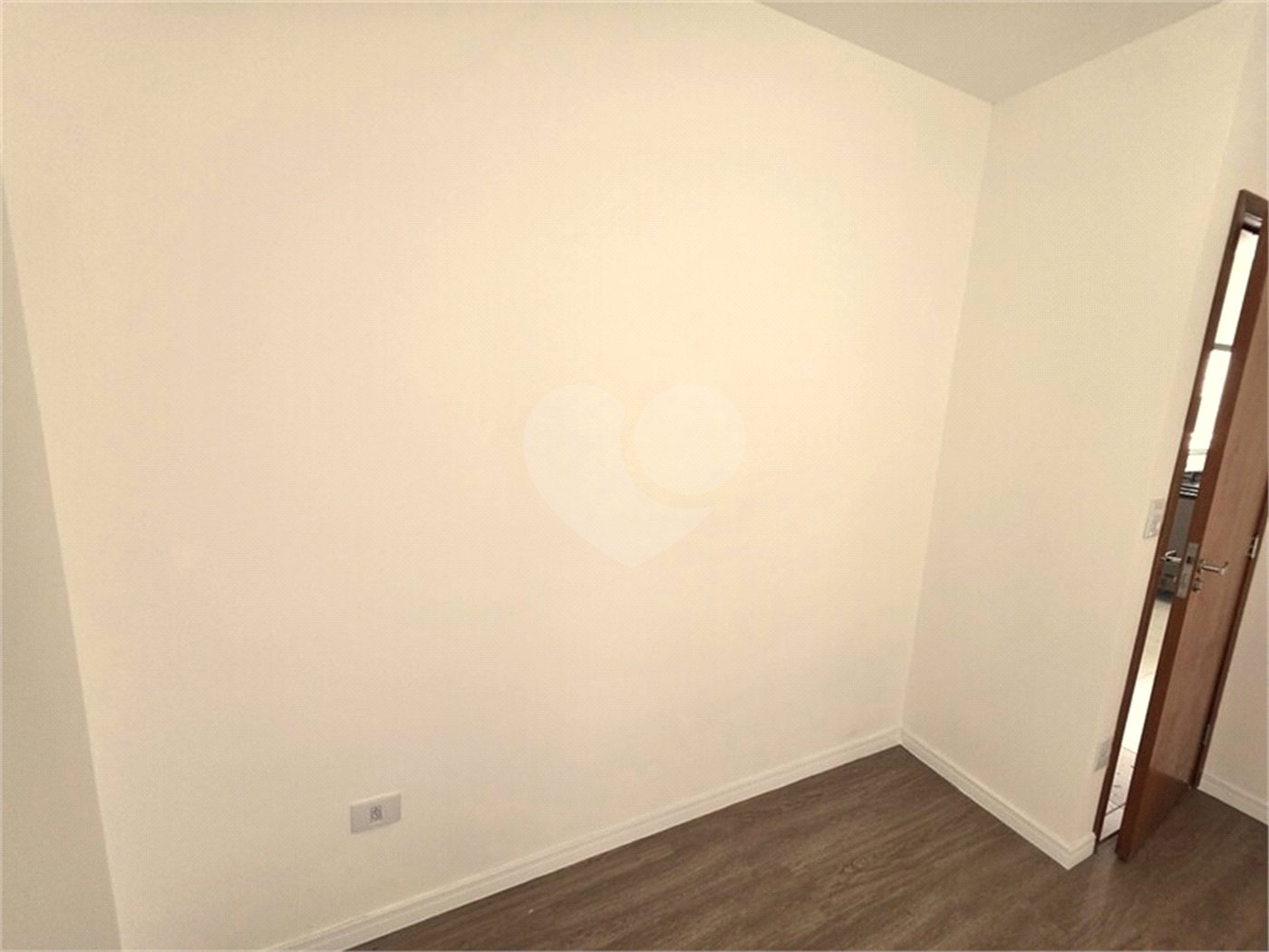 Apartamento à venda ou para alugar com 2 quartos em Vila Libanesa, São Paulo, SP