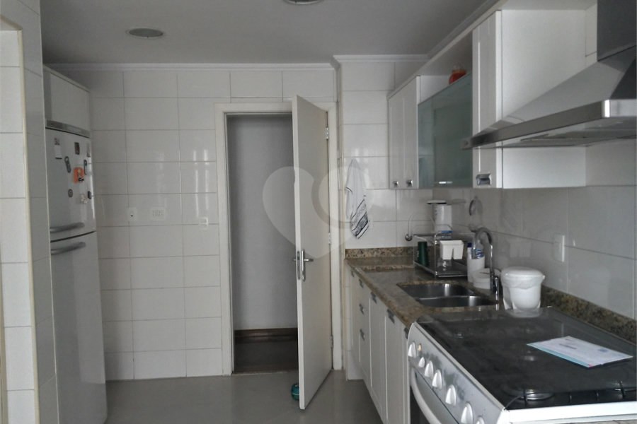 Apartamento à venda com 3 suítes em Santana, São Paulo, SP