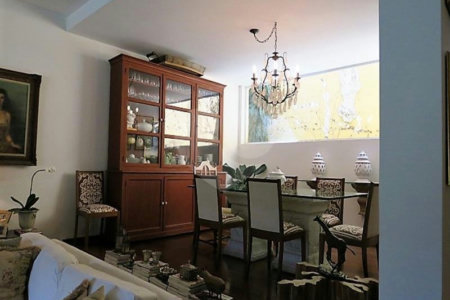 Casa à venda com 4 quartos, sendo 2 suítes, em Jardim Morumbi, São Paulo, SP