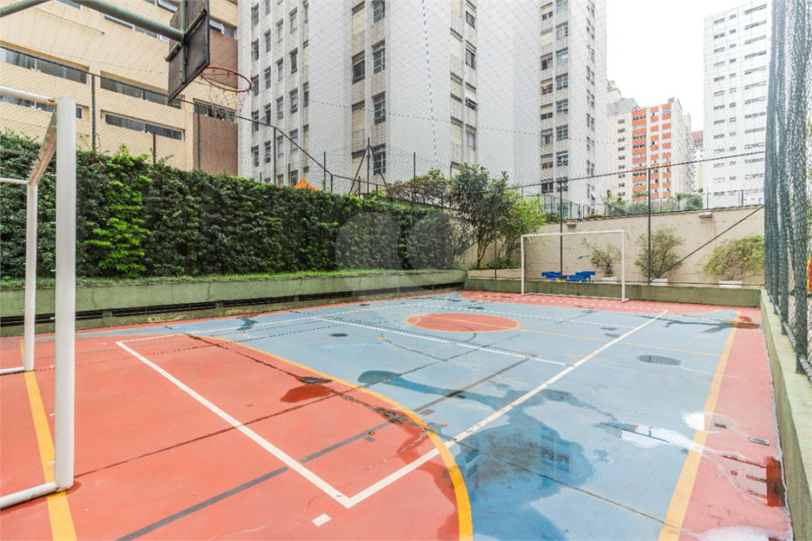 Apartamento à venda com 3 quartos, sendo 1 suíte,  em Paraíso, São Paulo, SP