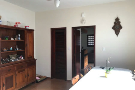 Casa à venda com 2 quartos, sendo 1 suíte,  em Lapa de Baixo, São Paulo, SP