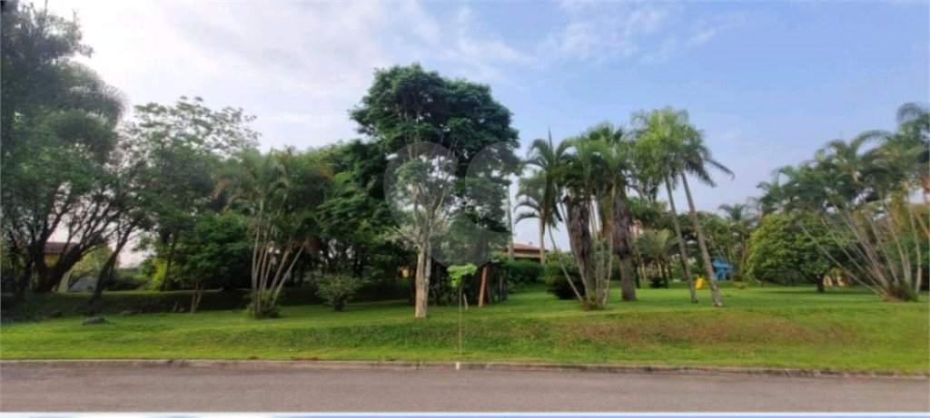 Casa à venda com 4 suítes no condomínio Residencial Fazenda São José, Salto de Pirapora - SP