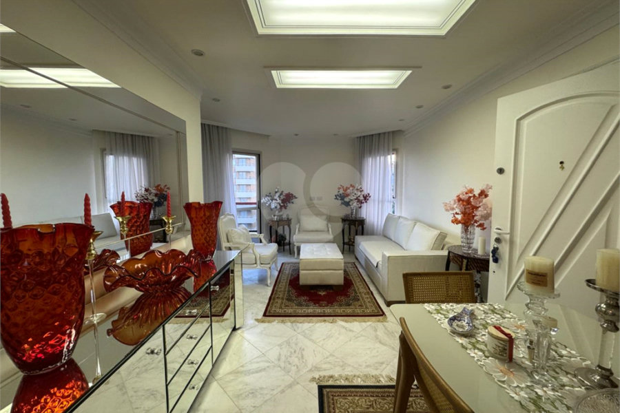 Apartamento à venda com 3 quartos, sendo 1 suíte, em Santana, São Paulo, SP