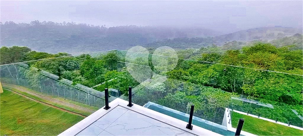 Casa à venda com 4 suítes no condomínio Genesis II, Santana de Parnaíba - SP