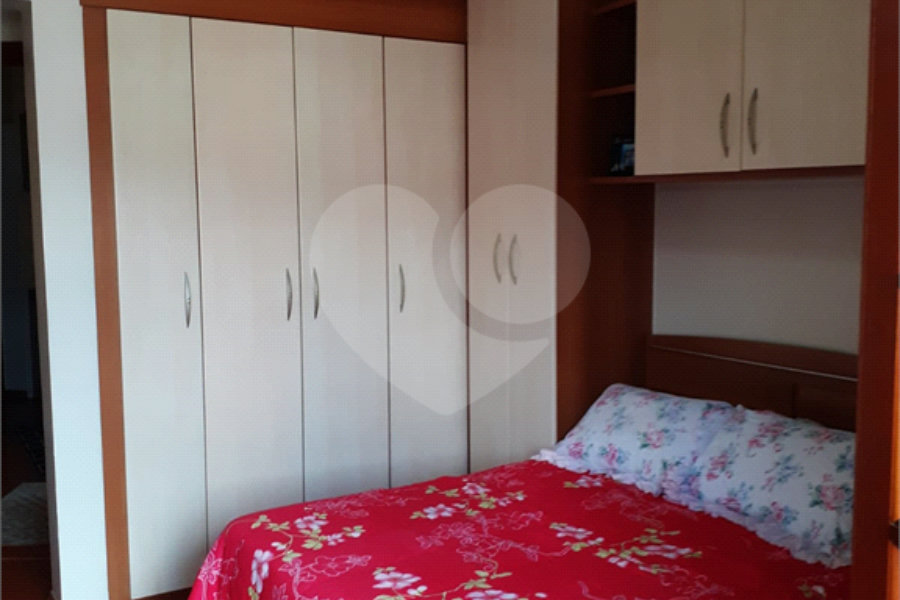 Sobrado à venda com 3 quartos, sendo 1 suíte, em Vila Nova Cachoeirinha, São Paulo, SP