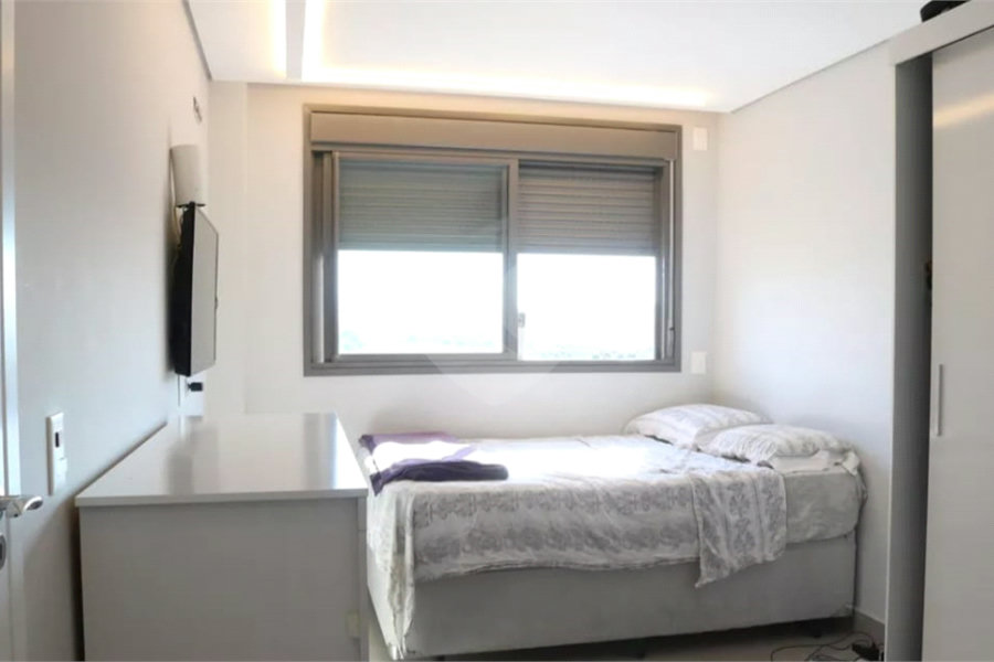 Apartamento à venda com 3 quartos, sendo 1 suíte, em Barra Funda, São Paulo, SP