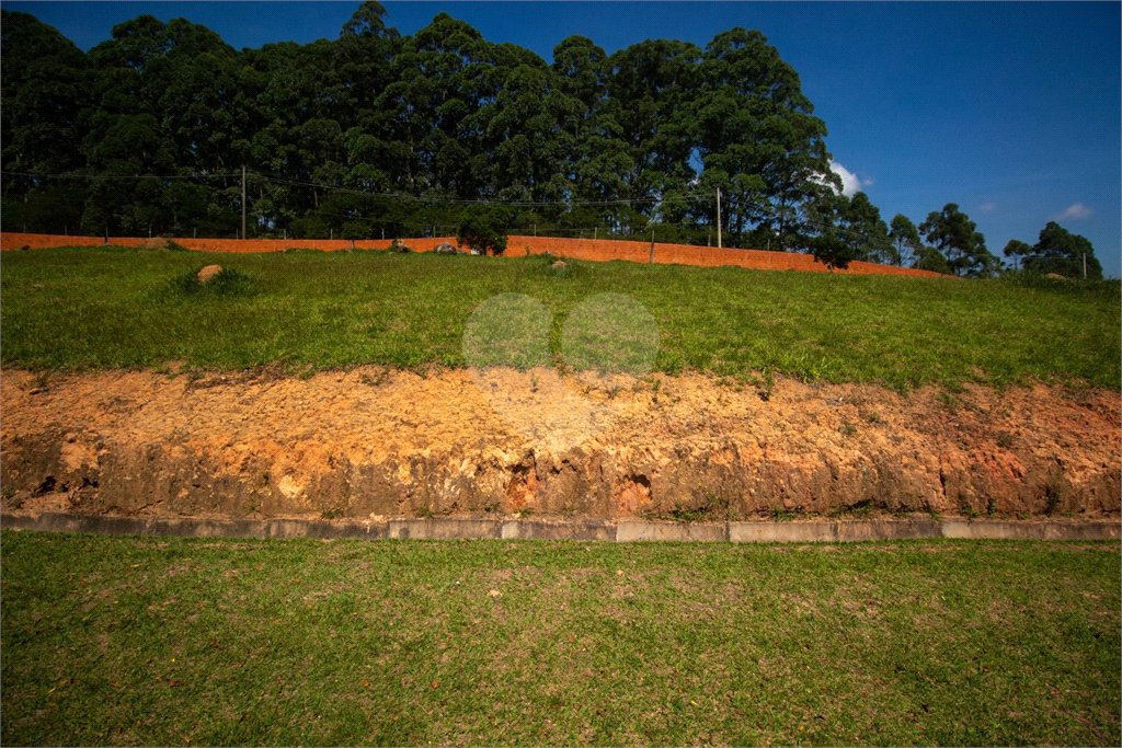 Terreno à venda em Vila Darcy Penteado (mailasqui), São Roque, SP