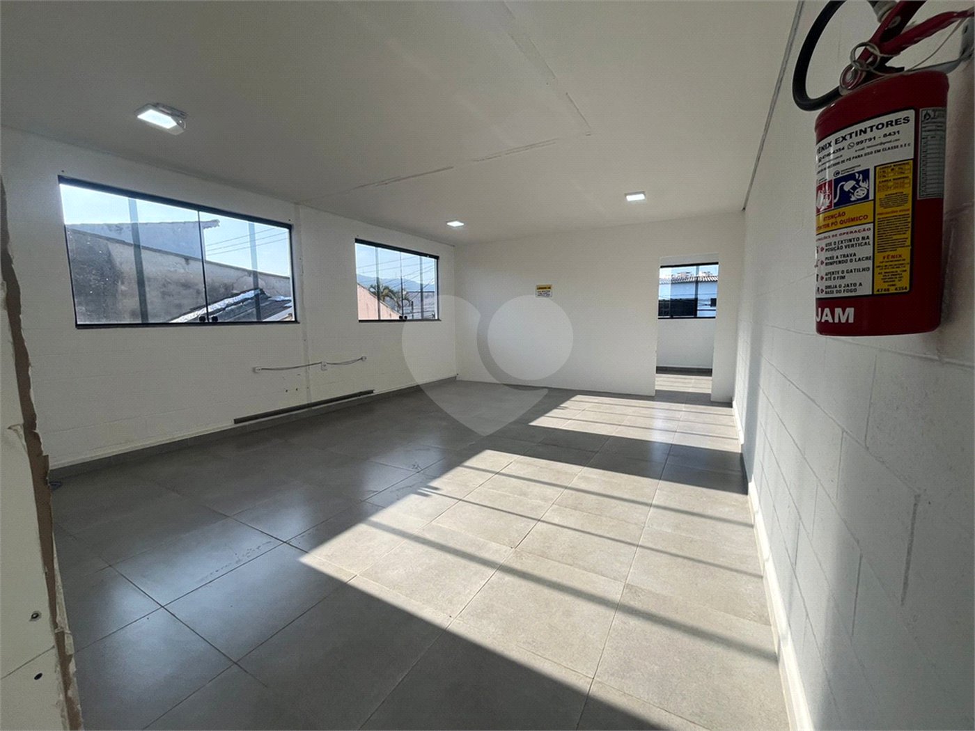 Salão Comercial para alugar em Vila Mogilar, Mogi das Cruzes, SP