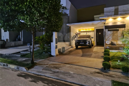 Casa à venda com 3 quartos, sendo 1 suíte, no Centro, Sorocaba, SP