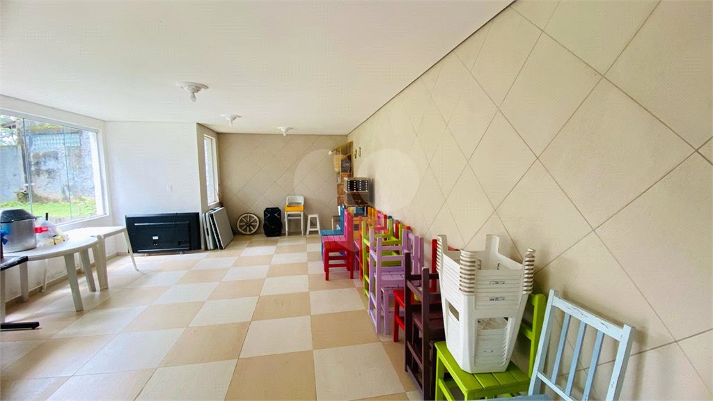 Casa à venda com 3 suítes em Dos Finco, São Bernardo do Campo, SP
