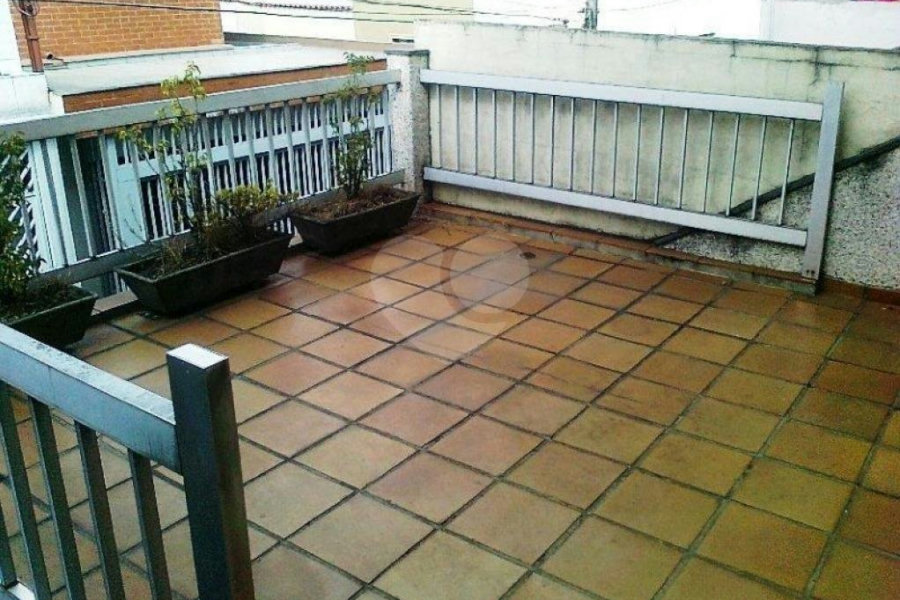 Sobrado à venda com 2 quartos em Santana, São Paulo, SP