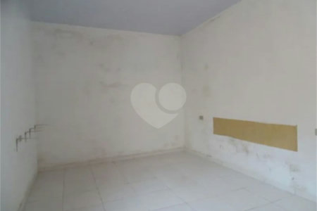 Casa Térrea à venda com 3 quartos, sendo 1 suíte,  em Parque Jabaquara, São Paulo, SP