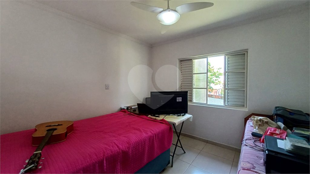 Casa à venda com 3 quartos, sendo 1 suíte, no condomínio Santa Inês, Itu - SP