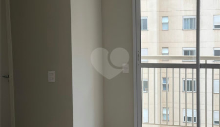 Apartamento à venda com 2 quartos em Parque Imperial, Ferraz de Vasconcelos, SP