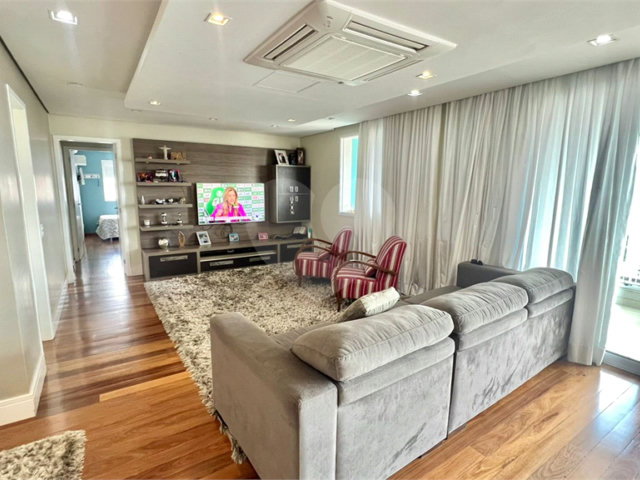 Apartamento à venda com 3 suítes em Morumbi, São Paulo, SP