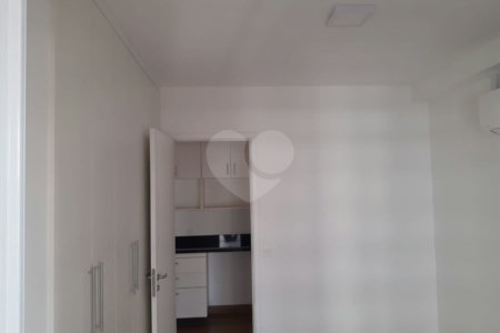 Apartamento à venda com 1 suíte em Indianópolis, São Paulo, SP