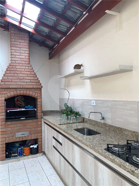 Casa à venda com 3 quartos, sendo 1 suíte, em Residencial Bosque dos Ipês, São José dos Campos, SP