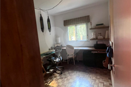 Apartamento à venda com 3 quartos, sendo 1 suíte, em Vila Olímpia, São Paulo, SP