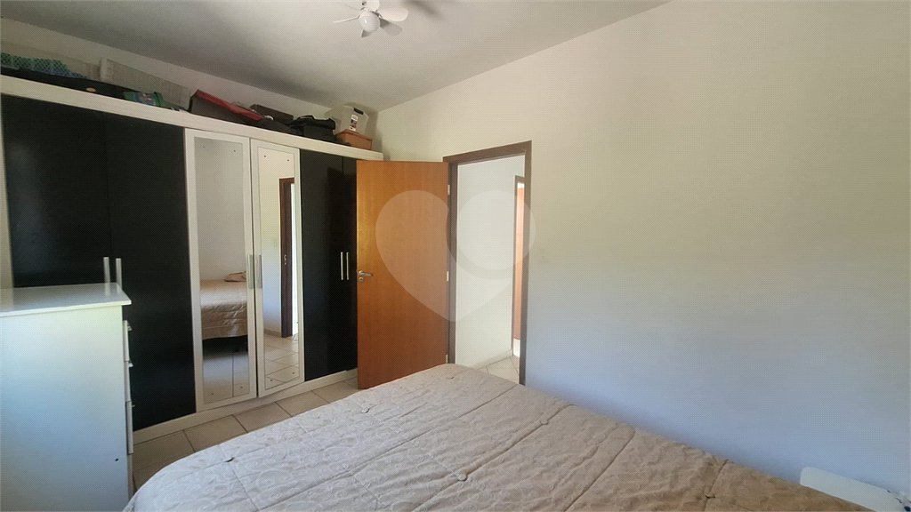Casa à venda com 2 quartos no condomínio Karolyne, Votorantim - SP