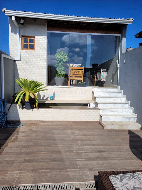 Casa à venda com 2 quartos, sendo 1 suíte,  em Vila Cintra, Mogi das Cruzes, SP