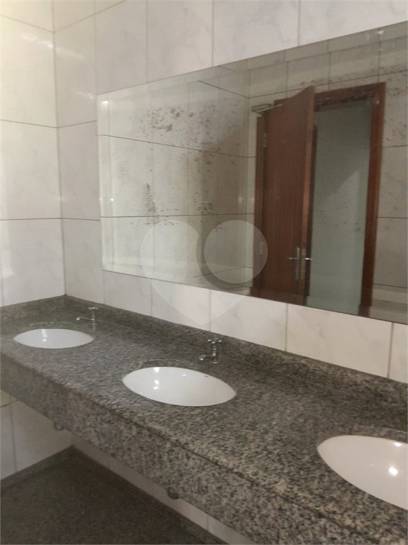 Loja para alugar em Vila Santo Antônio, Cotia, SP