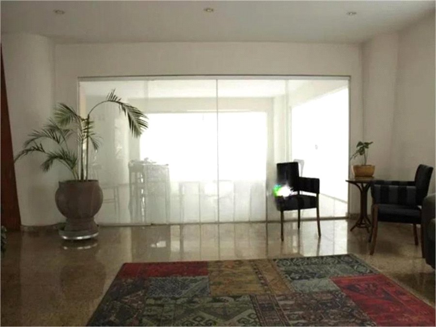 Apartamento à venda com 2 quartos, sendo 1 suíte, em Pinheiros, São Paulo, SP
