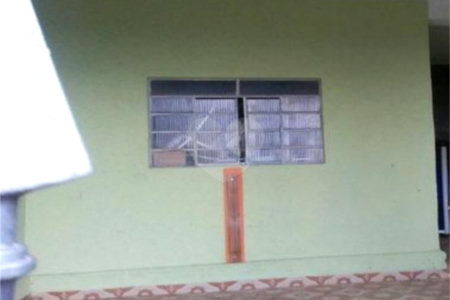 Sobrado à venda com 3 quartos em Jardim Rio Pequeno, São Paulo, SP