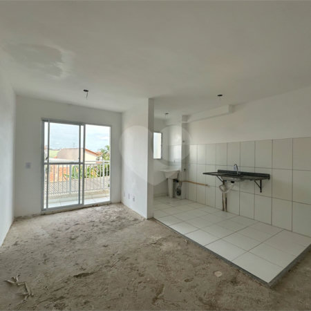 Apartamento à venda com 2 quartos em Vila Regina, Itapetininga, SP