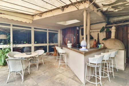 Casa Térrea à venda com 4 quartos, sendo 2 suítes, em Jardim Europa, São Paulo, SP