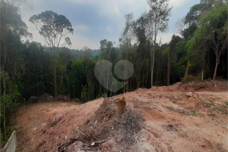 Terreno à venda no condomínio Alpes da Cantareira, Mairiporã - SP