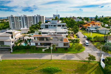 Casa à venda com 5 suítes no condomínio Plaza Athénee, Itu - SP