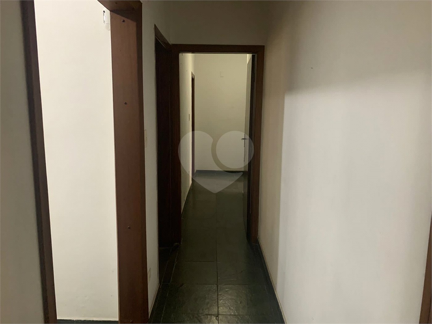 Casa à venda com 4 quartos, sendo 3 suítes, em Jardim Alvorada (zona Oeste), São Paulo, SP