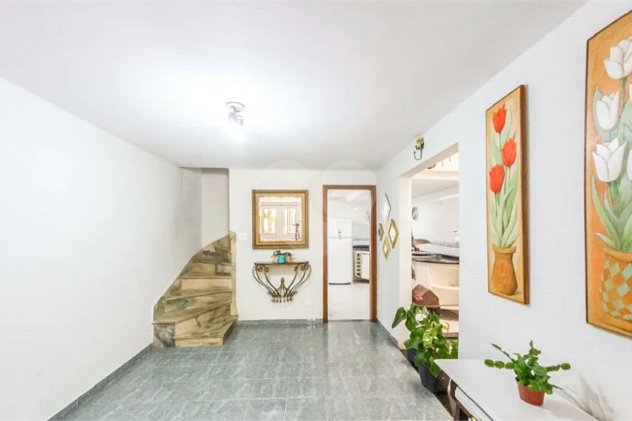 Sobrado à venda com 3 quartos, sendo 1 suíte, em Vila Guilherme, São Paulo, SP